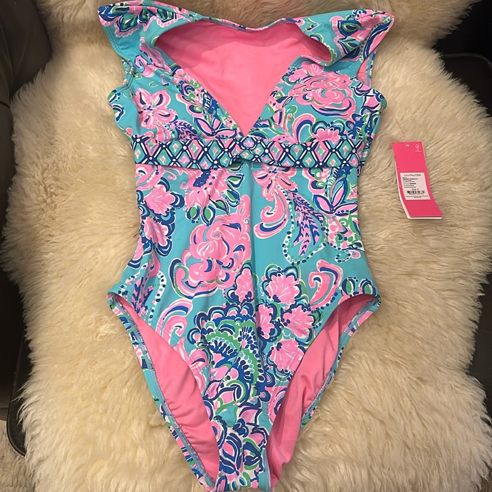 NWT Lilly Pulitzer swimsuit